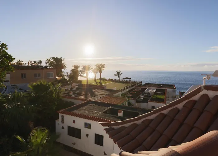 Lovely Ocean View Gigantes-agnes 아파트